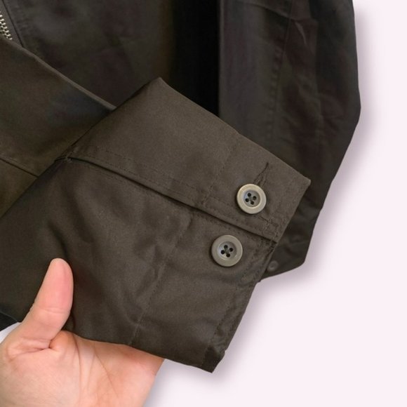 GAP Light Weight Jacket in Chocolate Brown - Picture 5 of 9